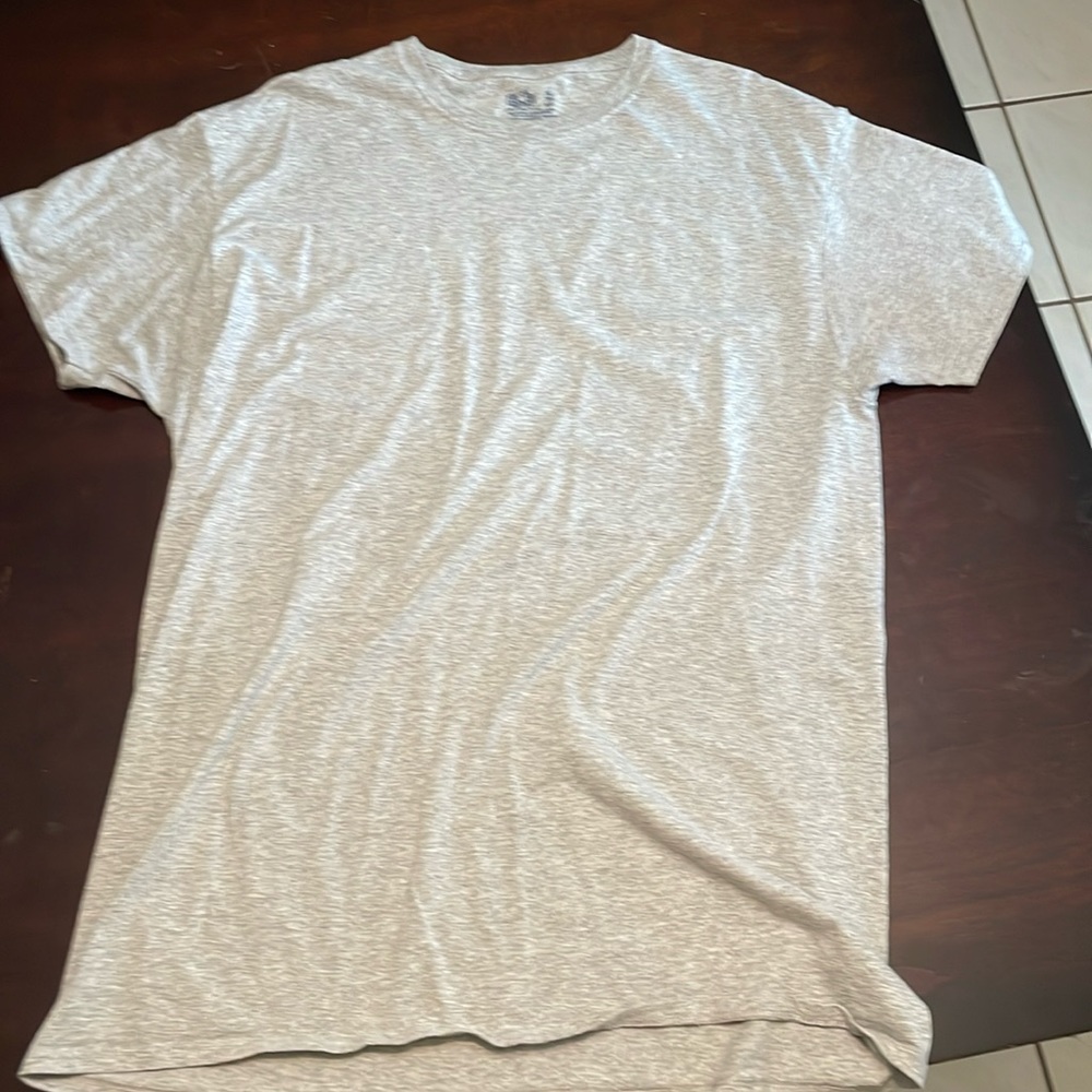 Fruit of the loom grey t-shirt